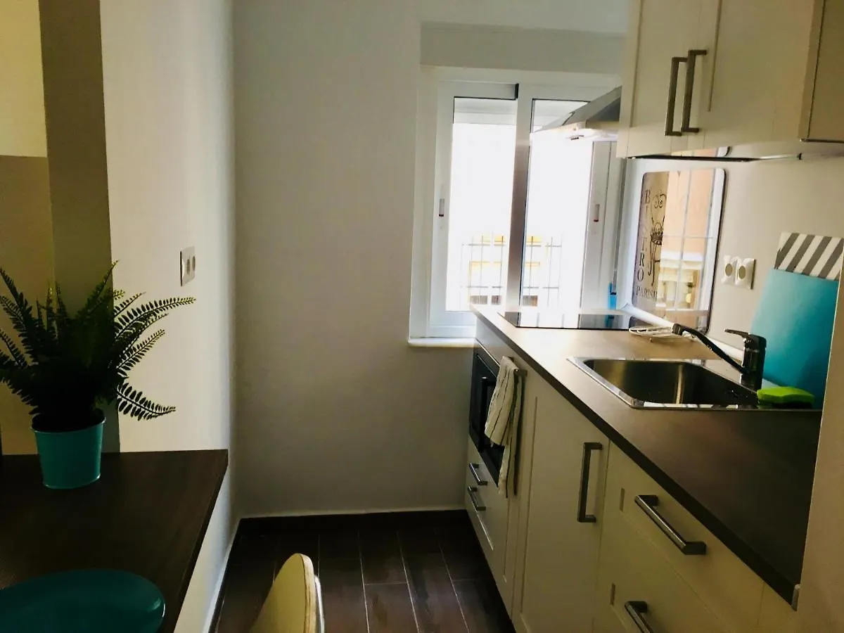 Flores Apartment Malaga
