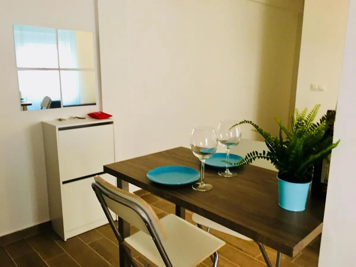 Flores Apartment Malaga
